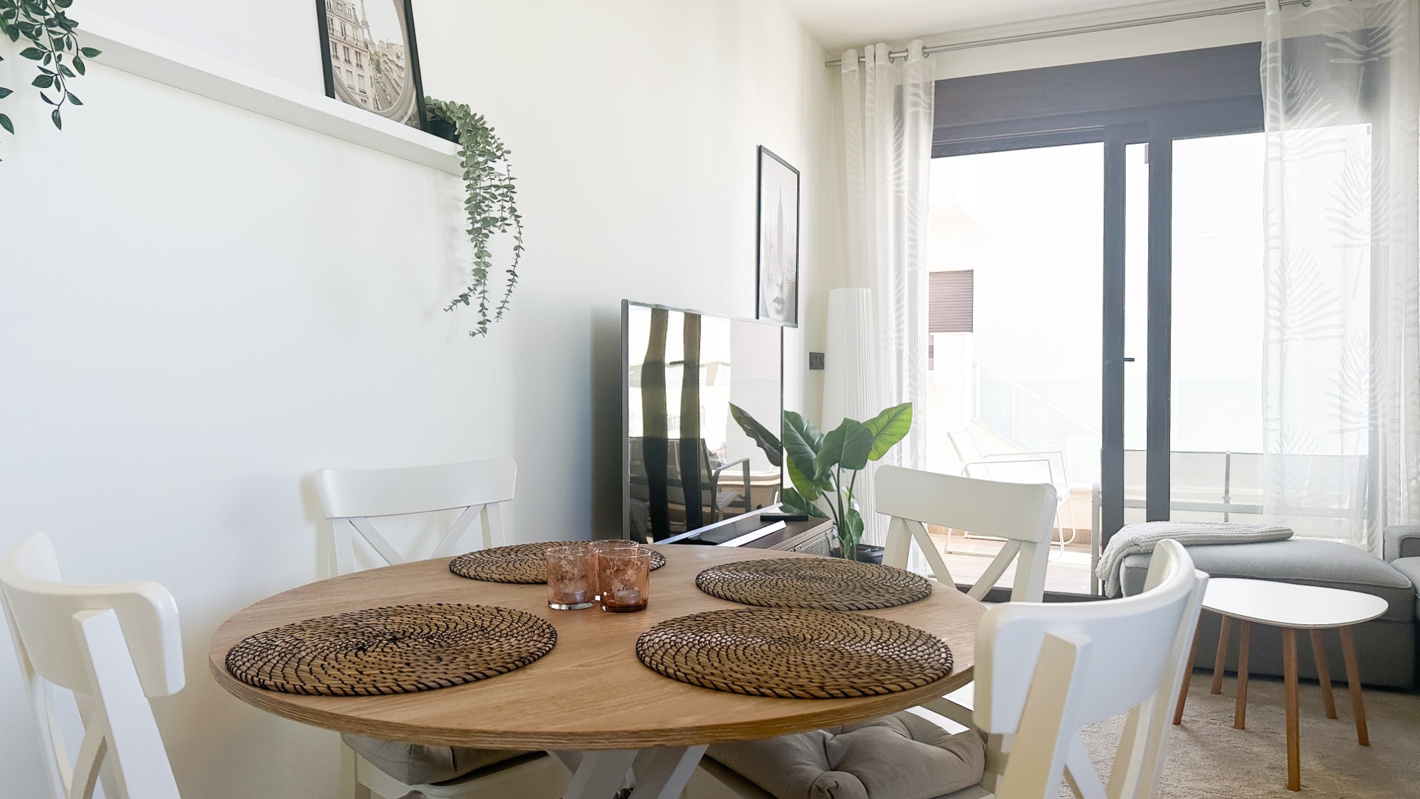 3 Bed, 2 Bath, ApartmentFor Sale, Torrevieja, Alicante