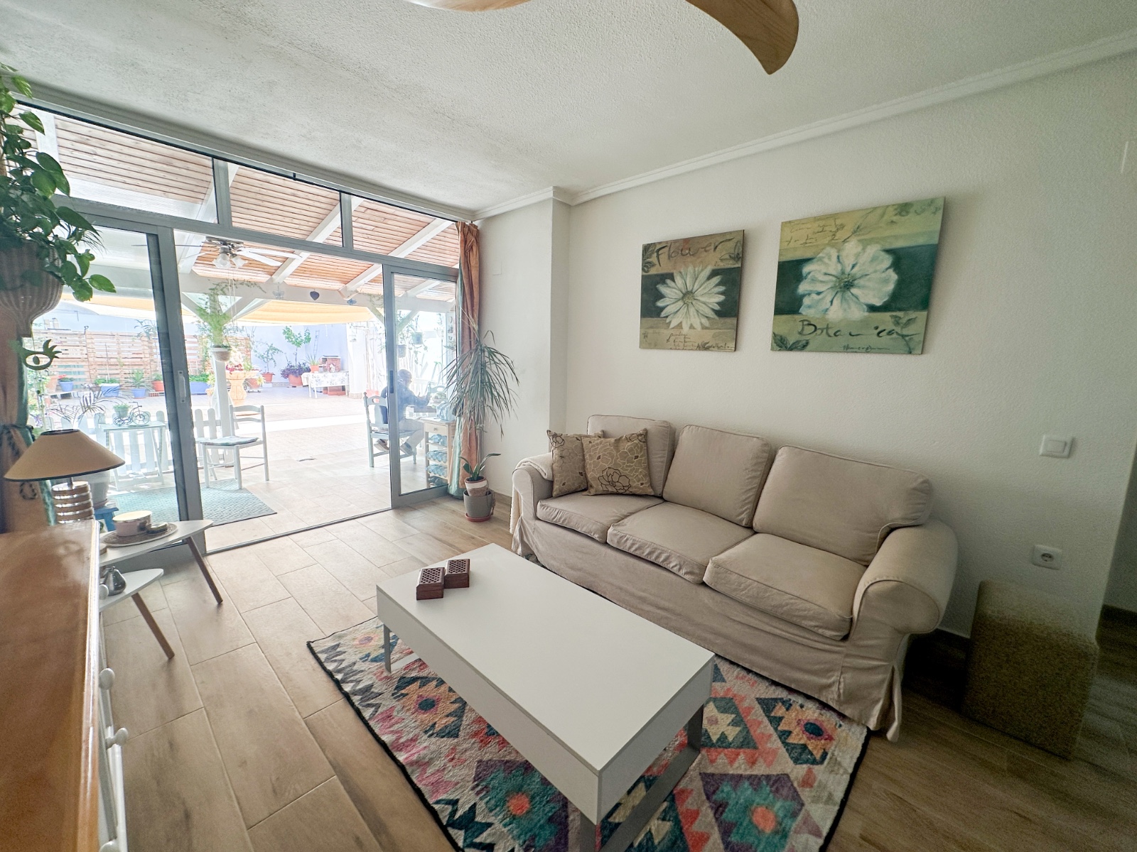 2 Bed, 1 Bath, ApartmentFor Sale, Torrevieja, Alicante