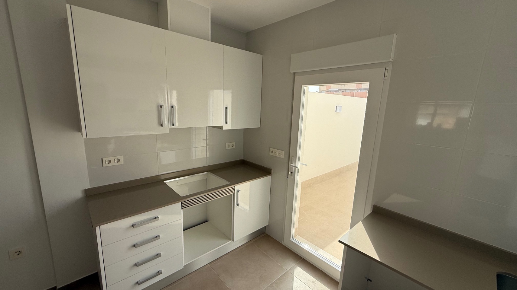 3 Bed, 2 Bath, ApartmentFor Sale, Pilar De La Horadada, Alicante
