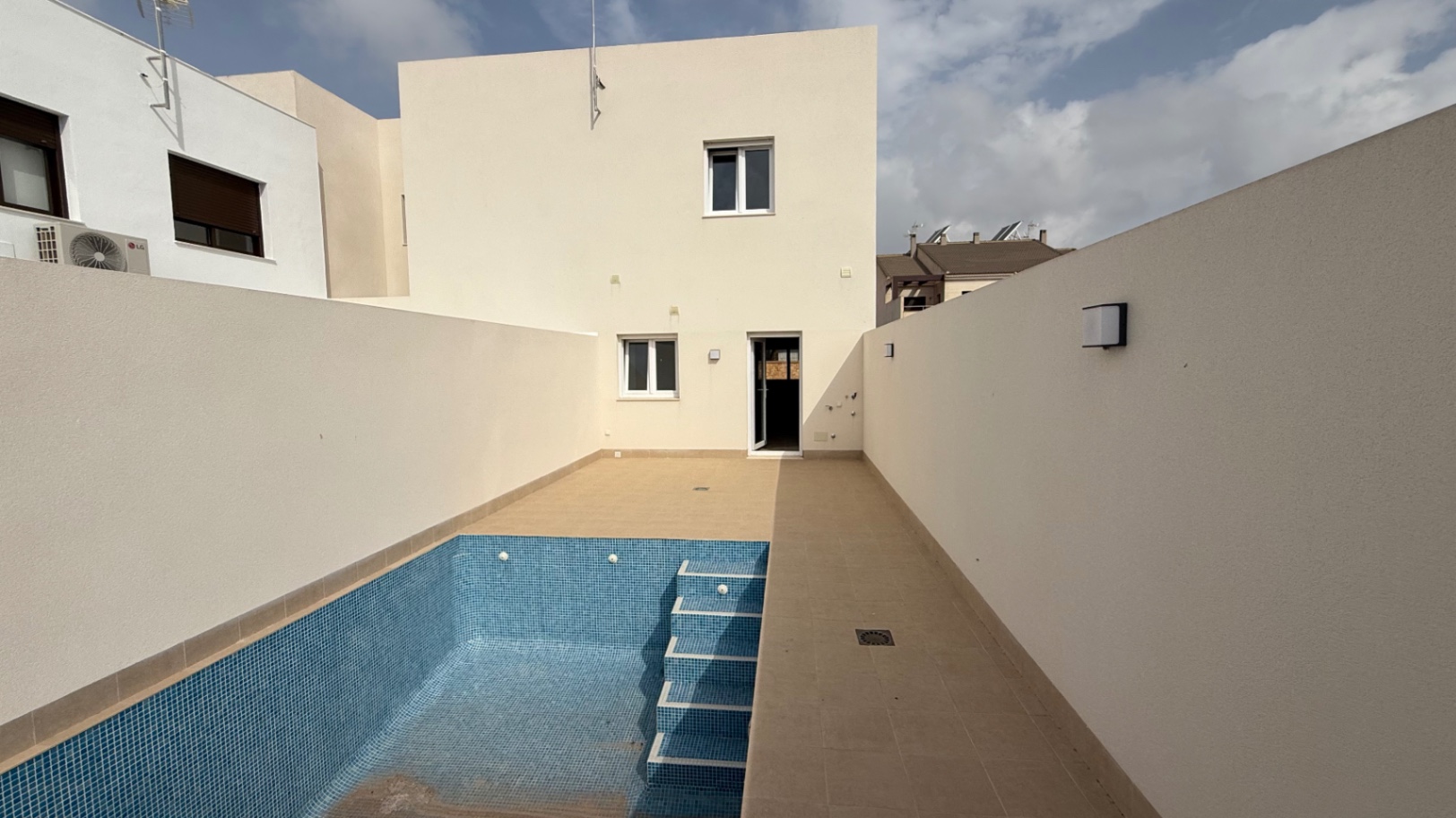 3 Bed, 2 Bath, ApartmentFor Sale, Pilar De La Horadada, Alicante