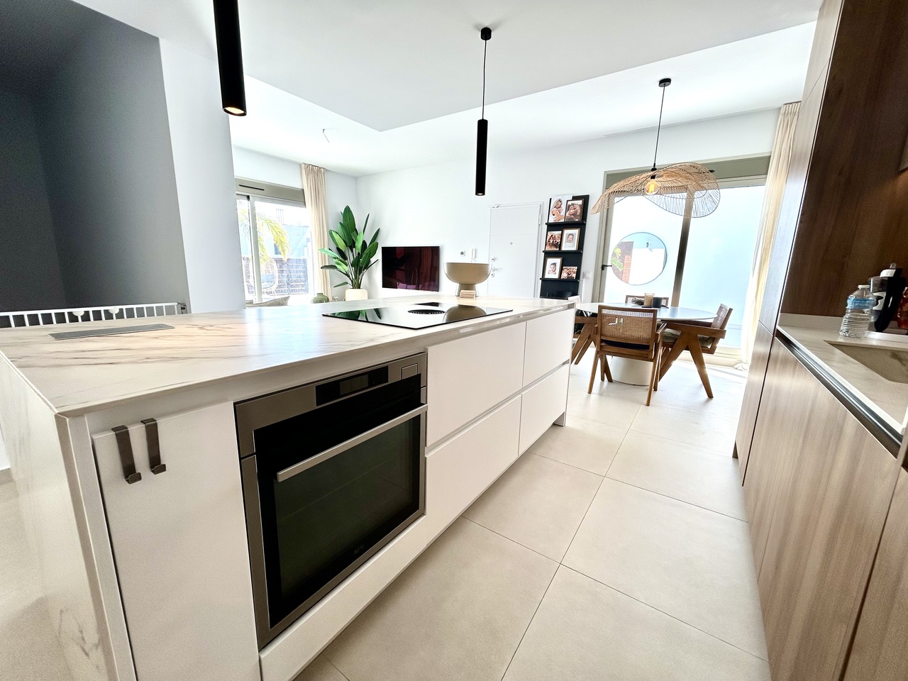 4 Bed, 3 Bath, HouseFor Sale, San Miguel de Salinas, Alicante