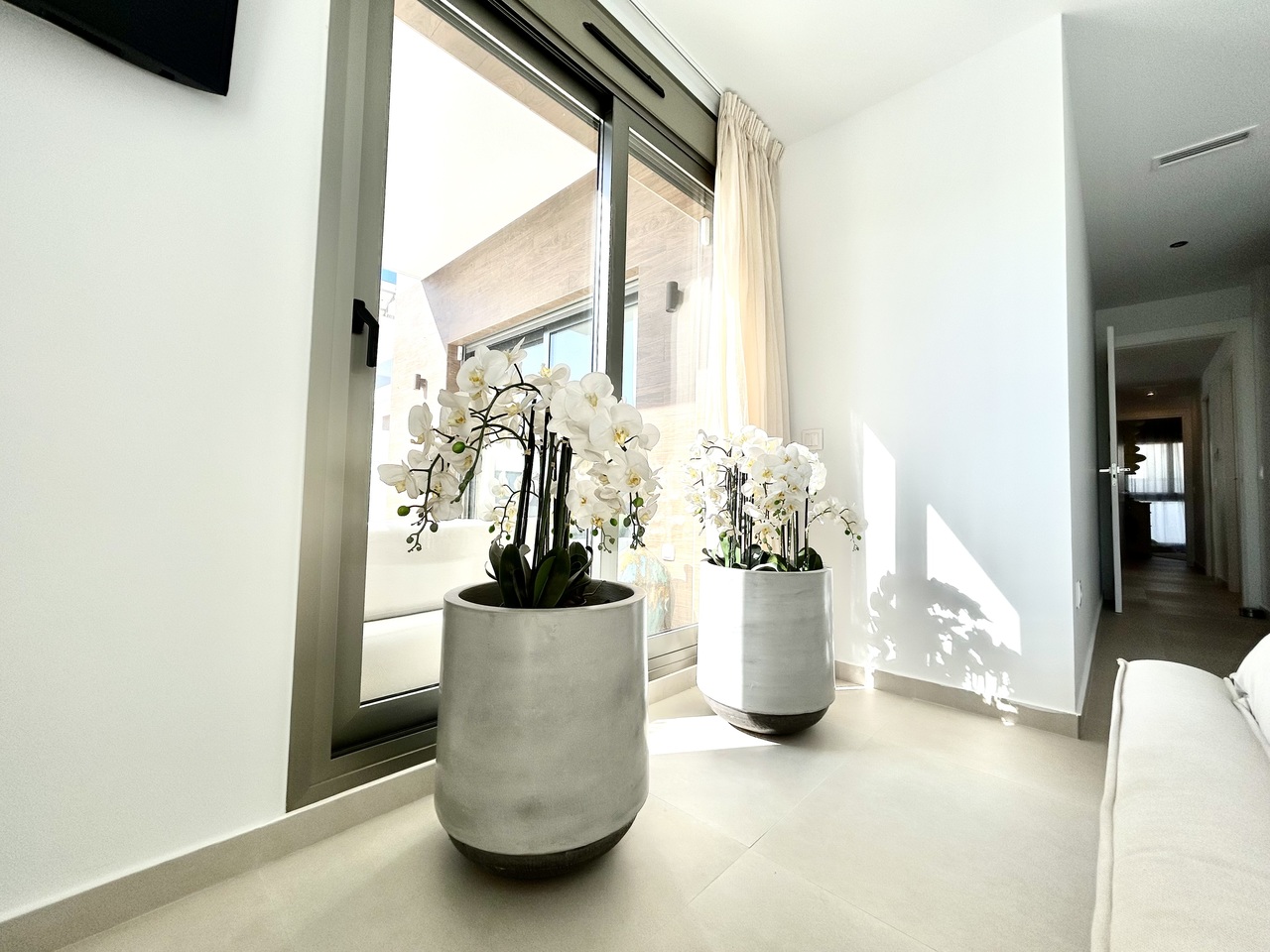 4 Bed, 3 Bath, HouseFor Sale, San Miguel de Salinas, Alicante