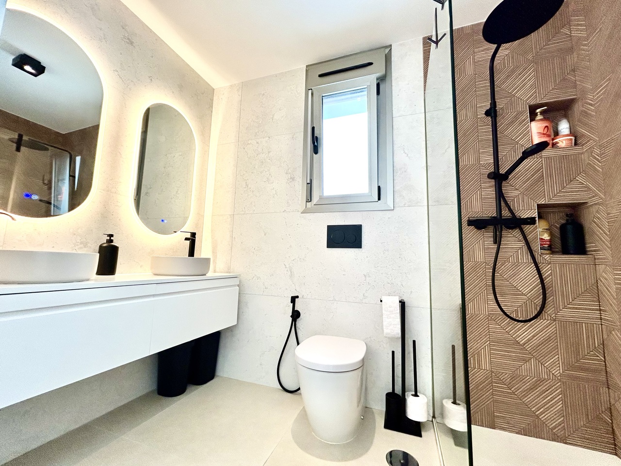 4 Bed, 3 Bath, HouseFor Sale, San Miguel de Salinas, Alicante