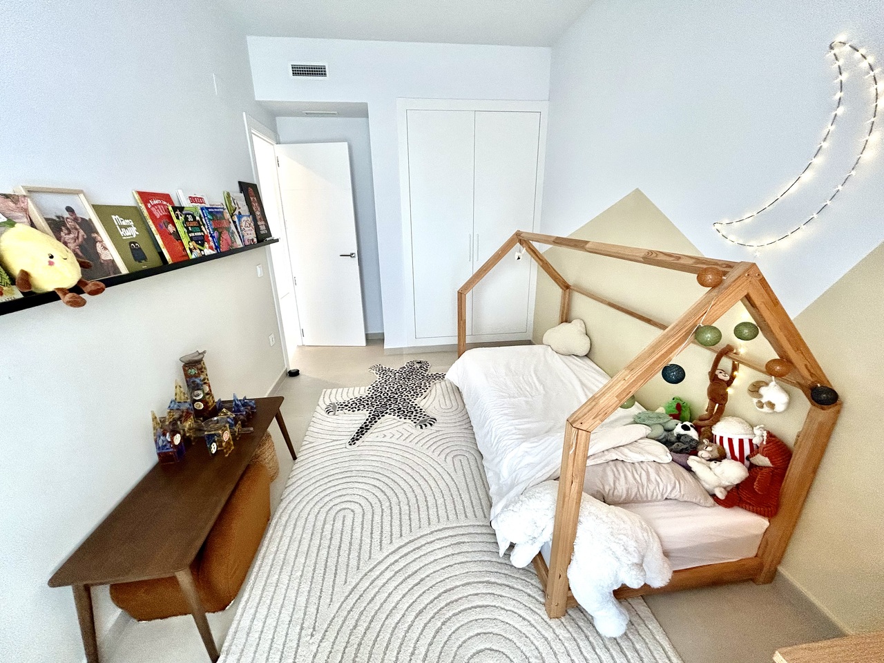 4 Bed, 3 Bath, HouseFor Sale, San Miguel de Salinas, Alicante