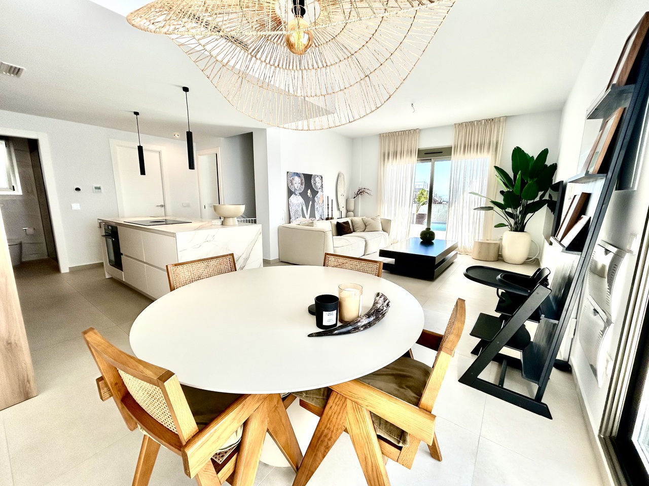 4 Bed, 3 Bath, HouseFor Sale, San Miguel de Salinas, Alicante