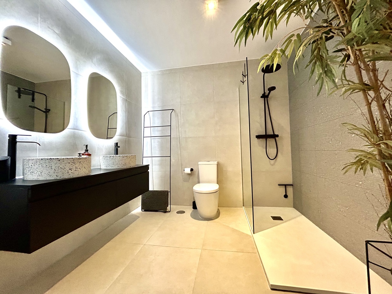 4 Bed, 3 Bath, HouseFor Sale, San Miguel de Salinas, Alicante