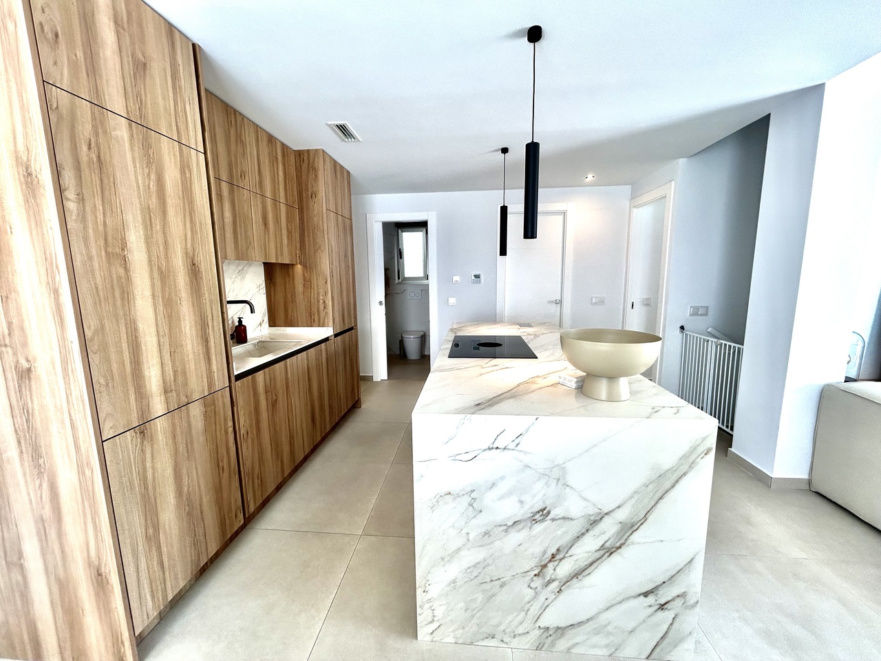 4 Bed, 3 Bath, HouseFor Sale, San Miguel de Salinas, Alicante