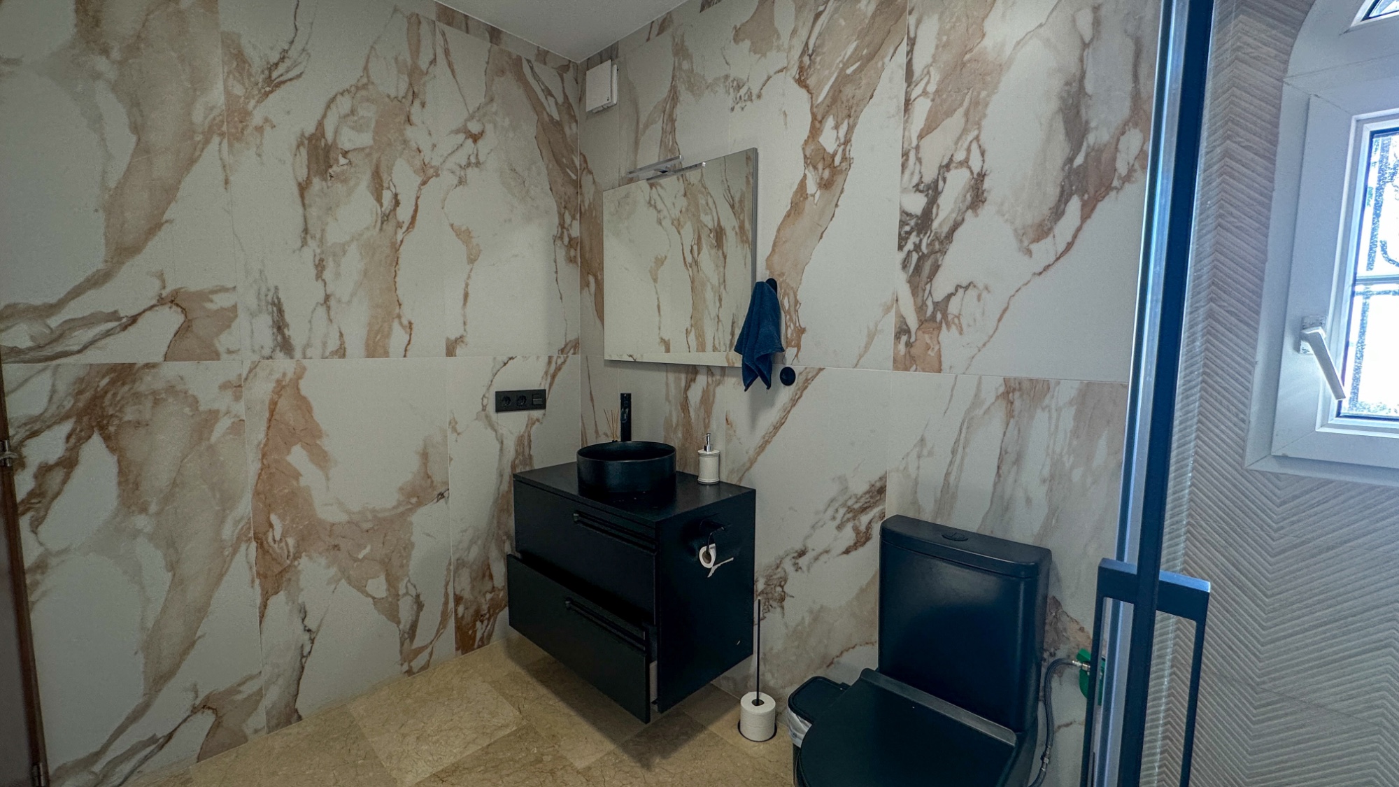 3 Bed, 2 Bath, ApartmentFor Sale, Orihuela Costa, Alicante