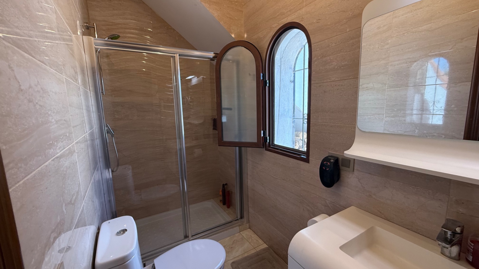 4 Bed, 2 Bath, HouseFor Sale, Orihuela, Alicante