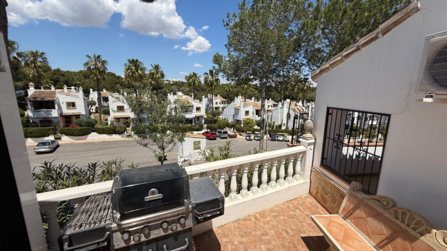 4 Bed, 2 Bath, HouseFor Sale, Orihuela, Alicante