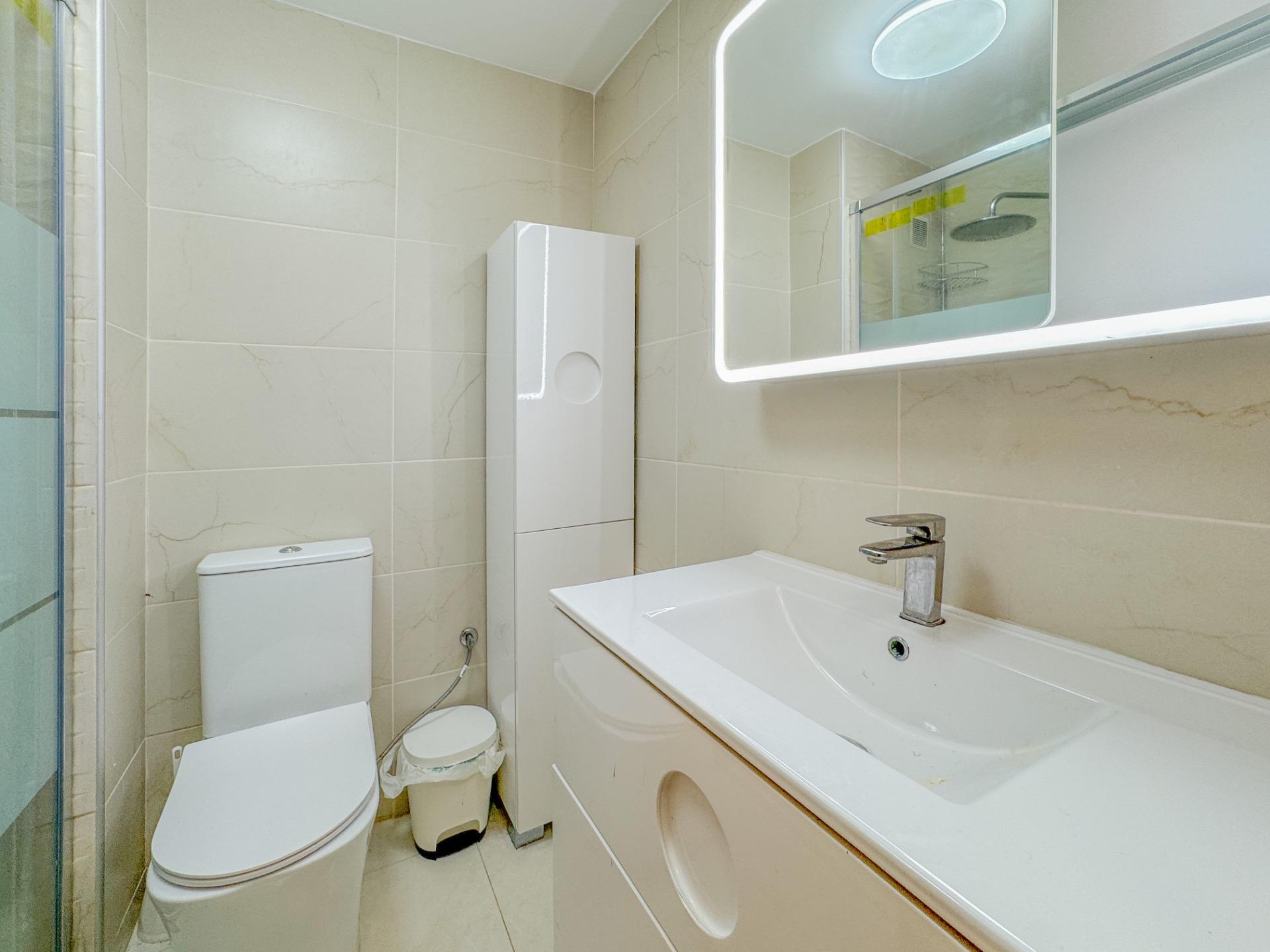 3 Bed, 1 Bath, ApartmentFor Sale, Torrevieja, Alicante