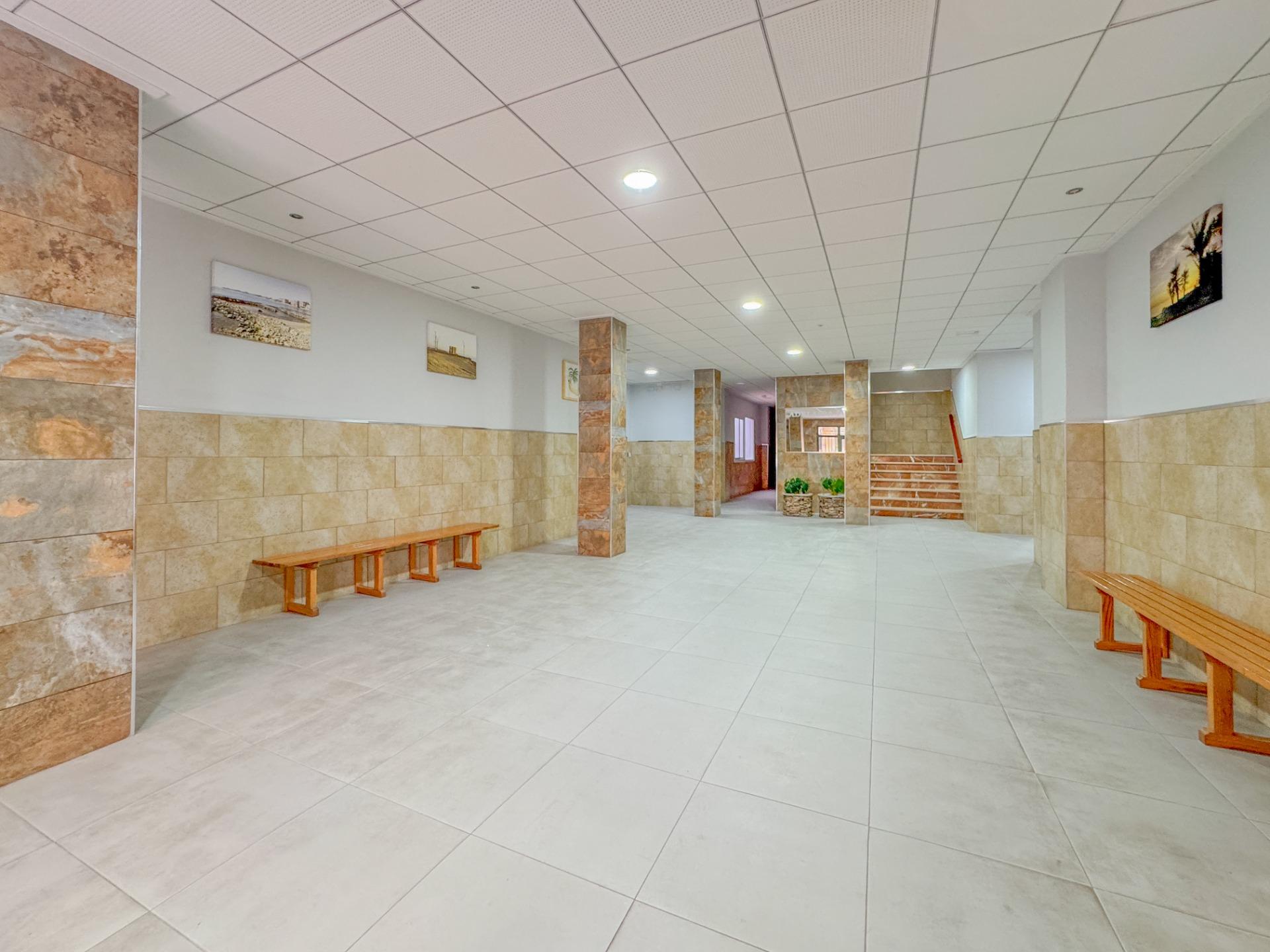 3 Bed, 1 Bath, ApartmentFor Sale, Torrevieja, Alicante