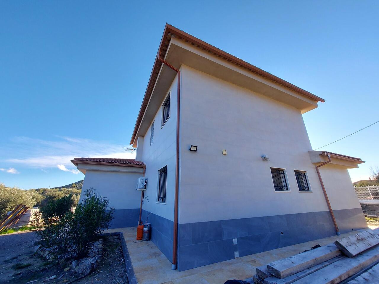 4 Bed, 3 Bath, HouseFor Sale, Calasparra, Murcia