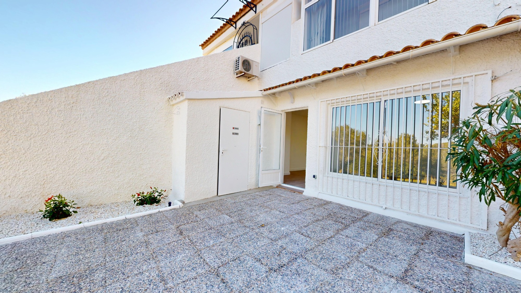 2 Bed, 1 Bath, HouseFor Sale, Orihuela Costa, Alicante
