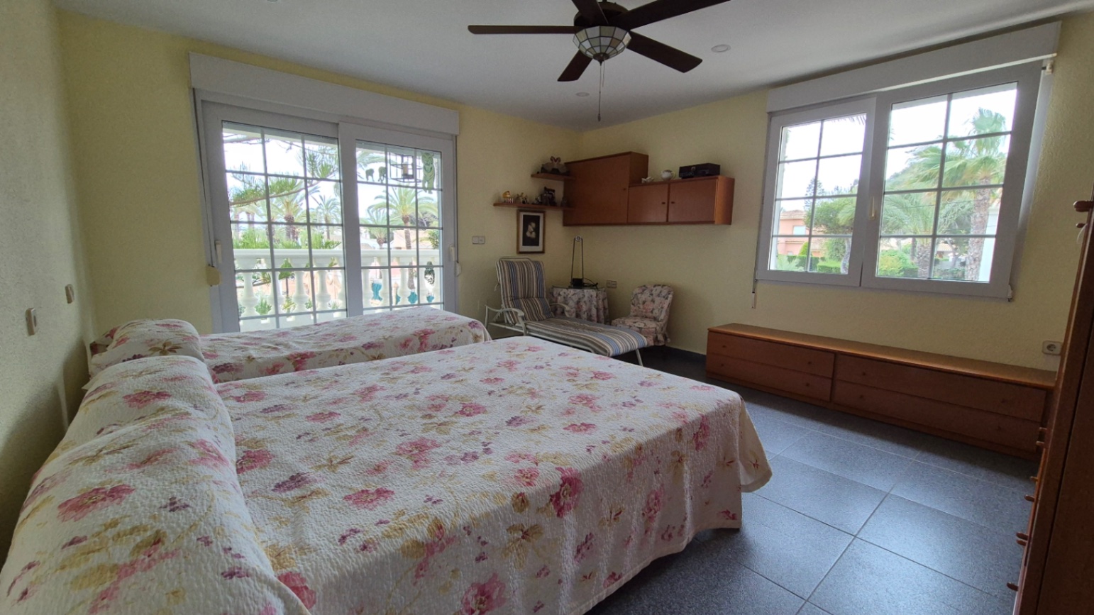 7 Bed, 3 Bath, HouseFor Sale, Orihuela, Alicante