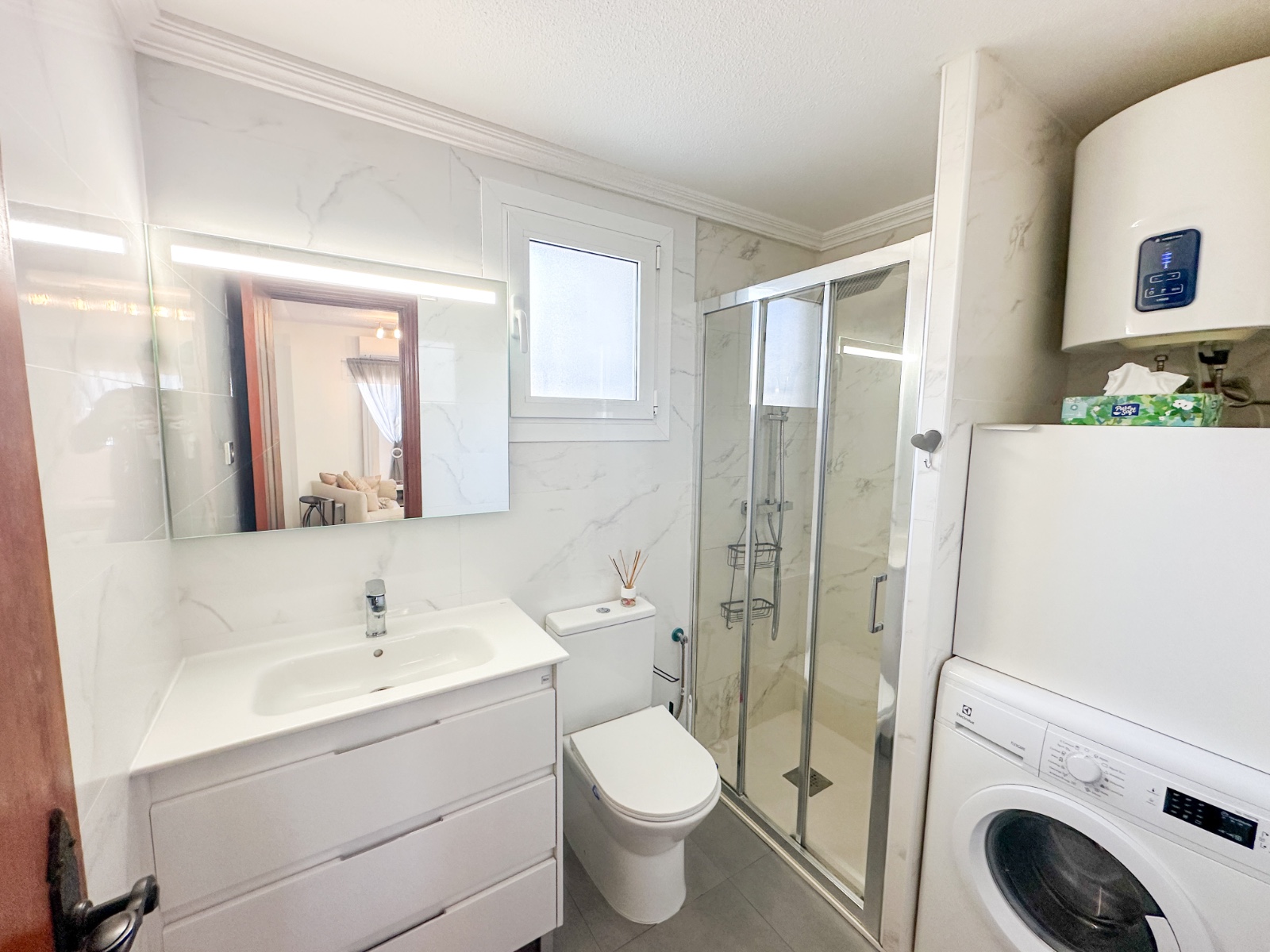 1 Bed, 1 Bath, ApartmentFor Sale, Villamartin, Alicante