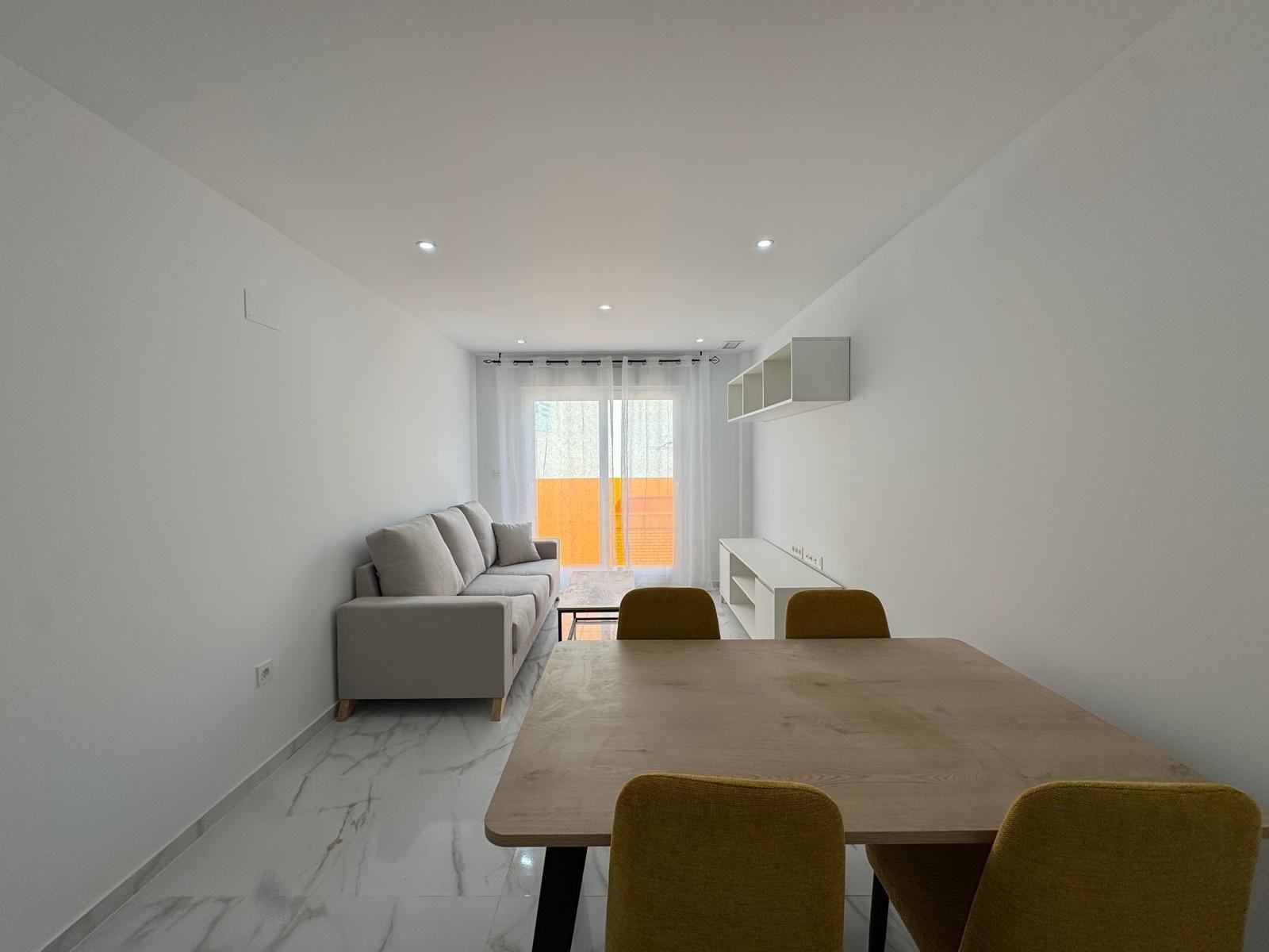 2 Bed, 1 Bath, ApartmentFor Sale, Torrevieja, Alicante