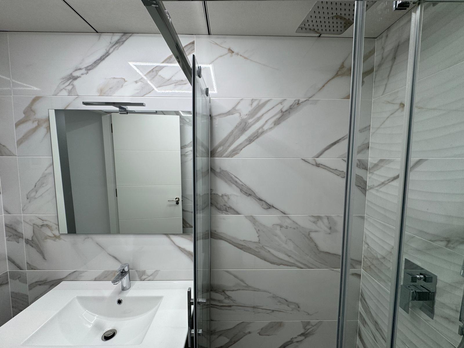 2 Bed, 1 Bath, ApartmentFor Sale, Torrevieja, Alicante