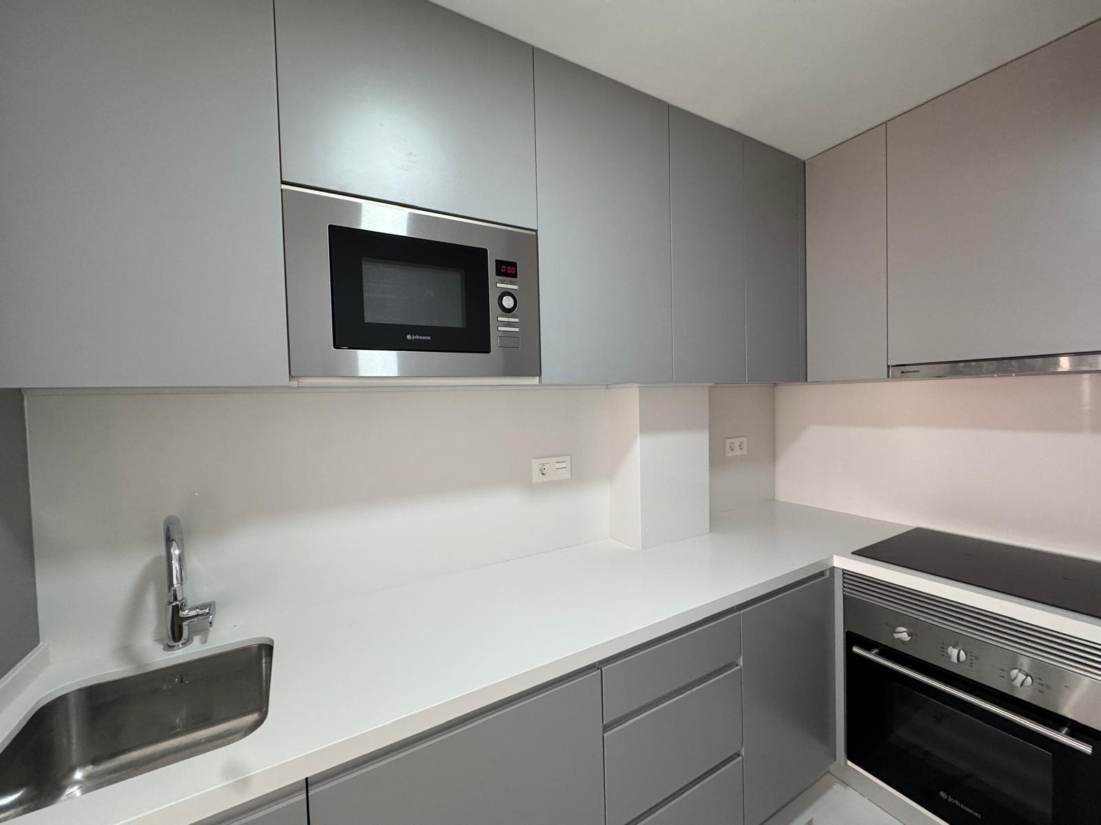 2 Bed, 1 Bath, ApartmentFor Sale, Torrevieja, Alicante