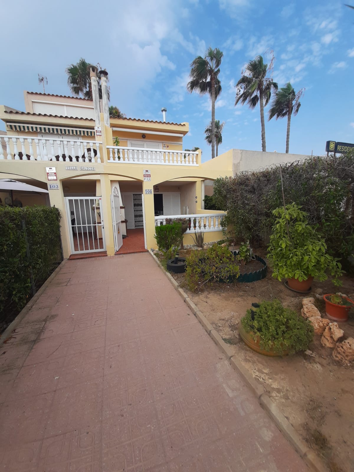 2 Bed, 2 Bath, HouseFor Sale, Torrevieja, Alicante