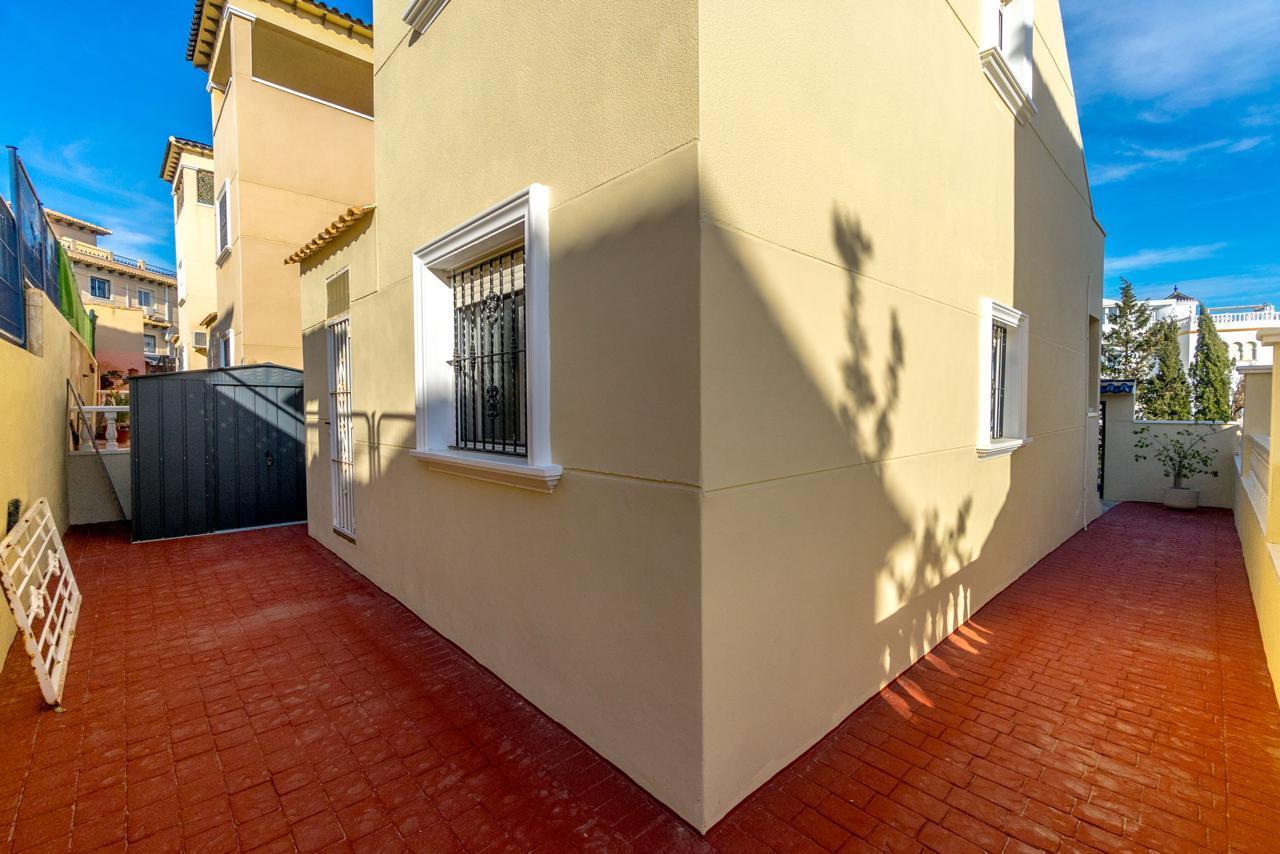 3 Bed, 2 Bath, HouseFor Sale, Orihuela Costa, Alicante