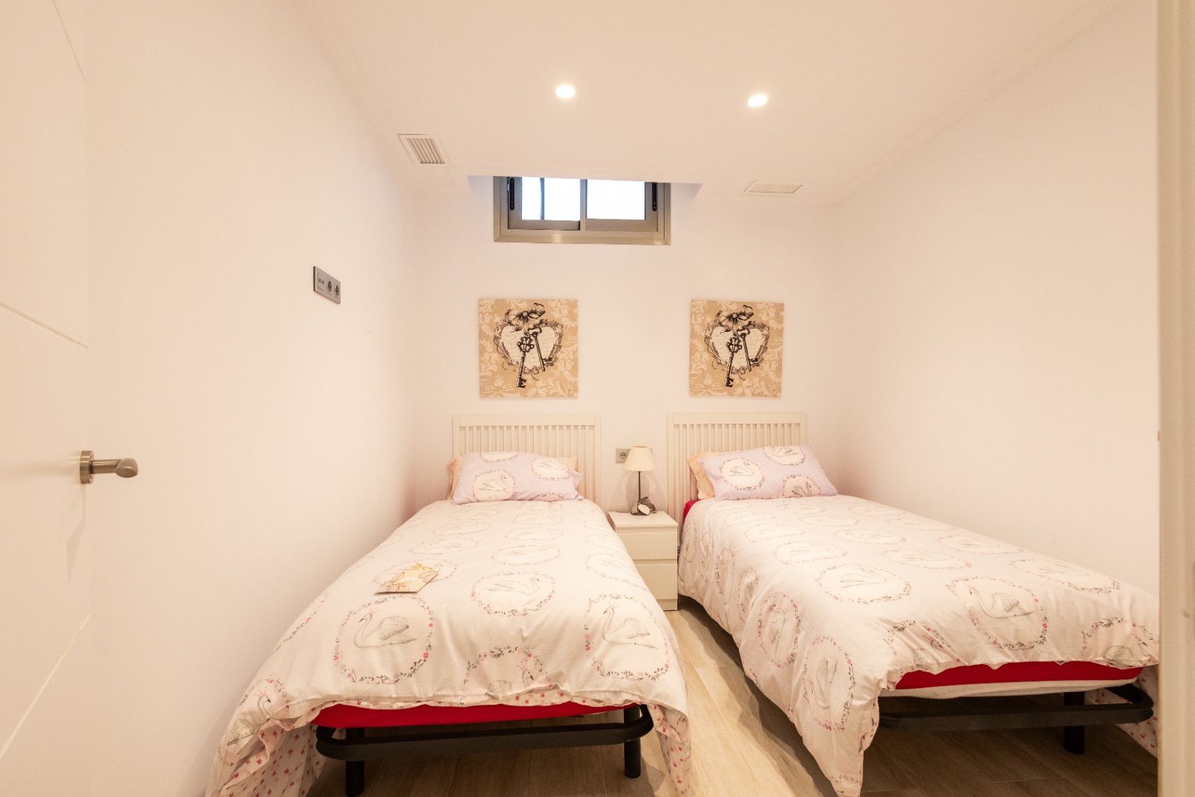 4 Bed, 3 Bath, HouseFor Sale, Orihuela, Alicante