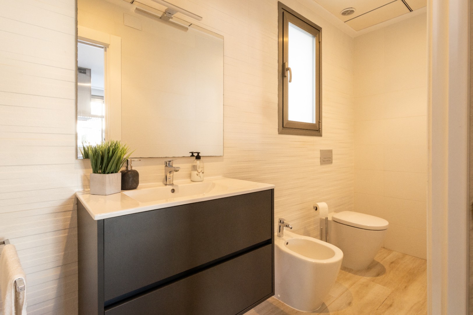 4 Bed, 3 Bath, HouseFor Sale, Orihuela, Alicante