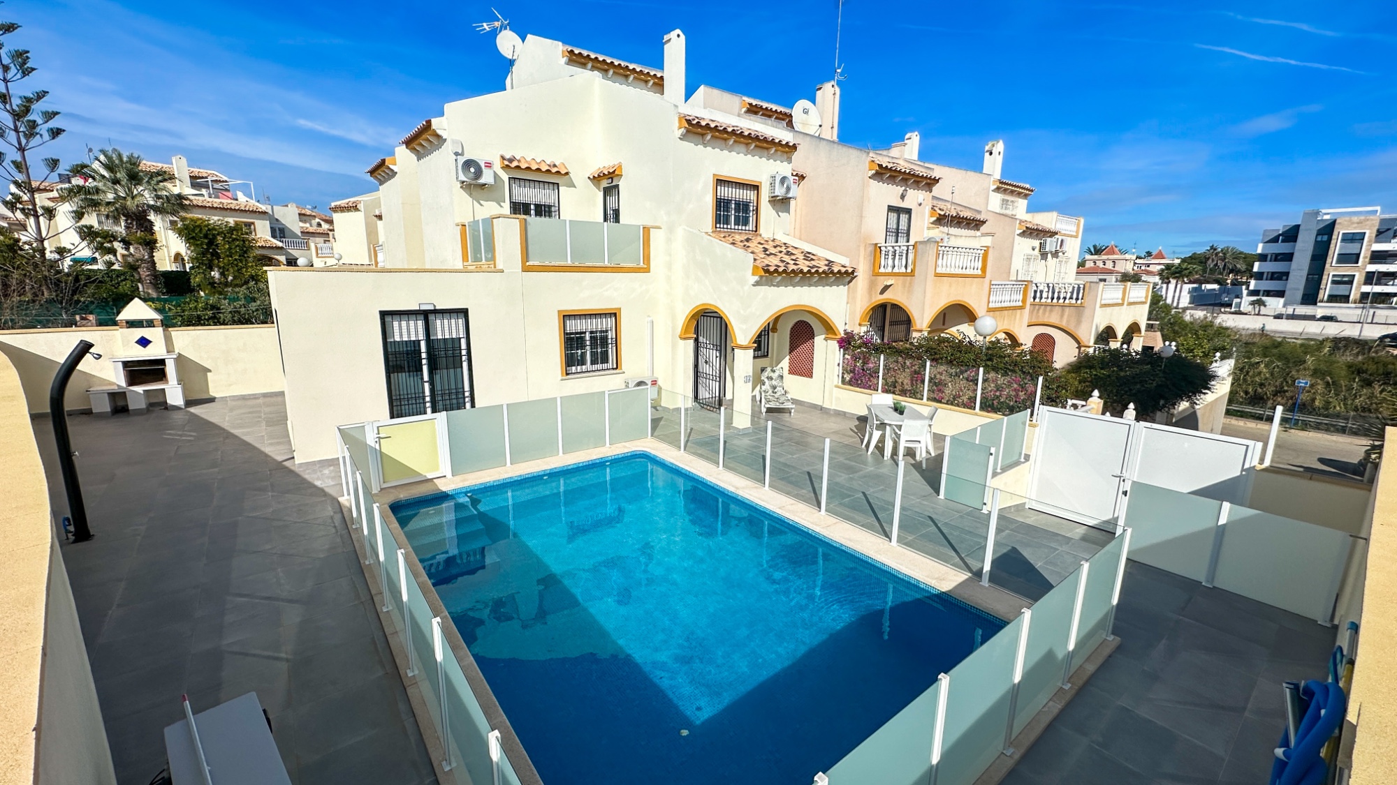 2 Bed, 2 Bath, HouseFor Sale, Orihuela, Alicante 2 Bed, 2 Bath, HouseFor Sale, Orihuela, Alicante