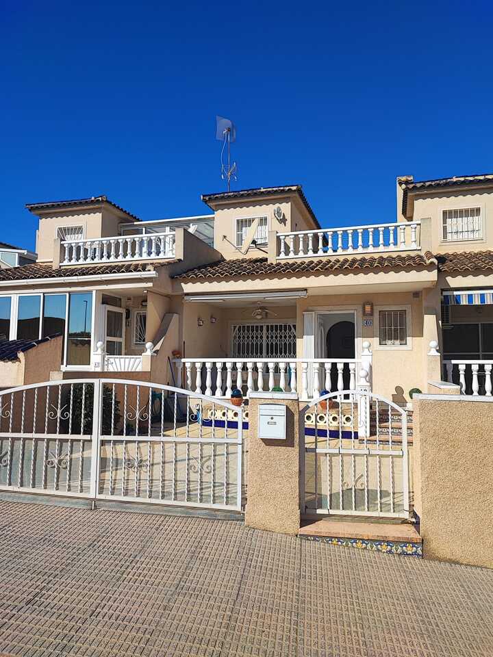 4 Bed, 2 Bath, HouseFor Sale, Benijofar, Alicante