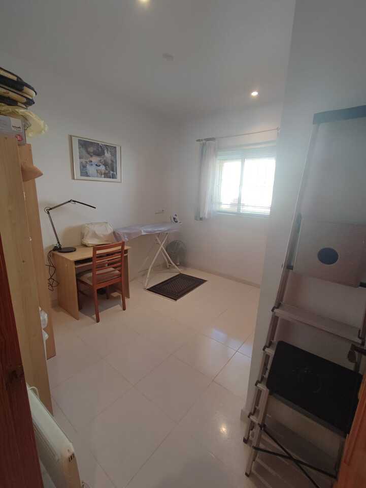 4 Bed, 2 Bath, HouseFor Sale, Benijofar, Alicante