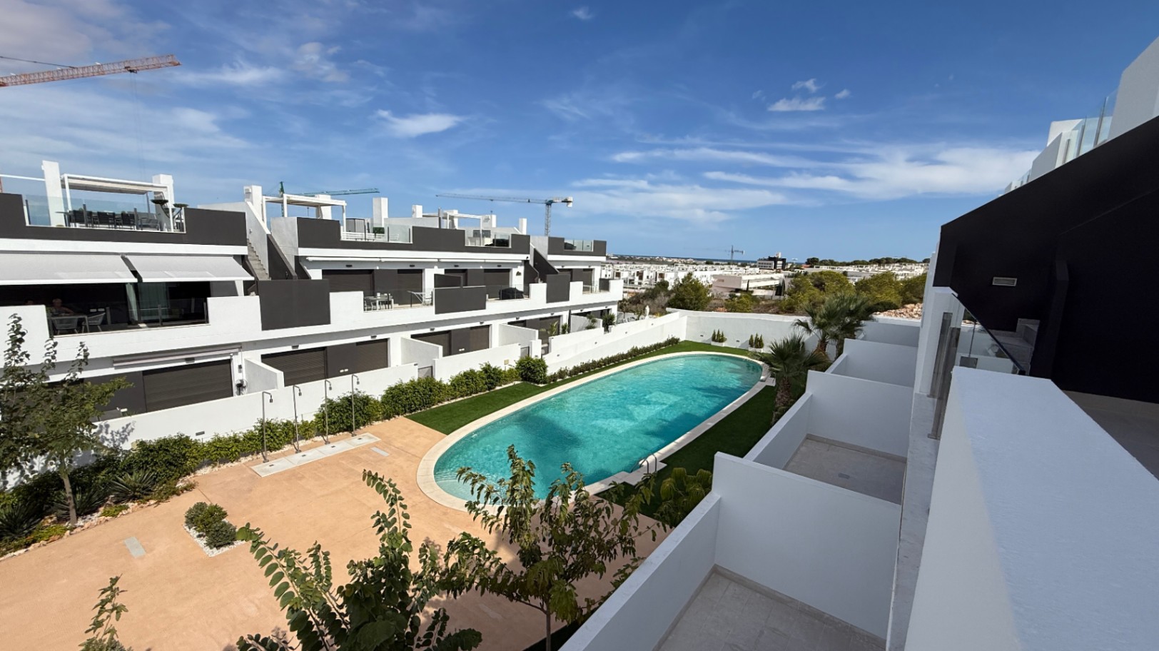 2 Bed, 1 Bath, ApartmentFor Sale, Torrevieja, Alicante