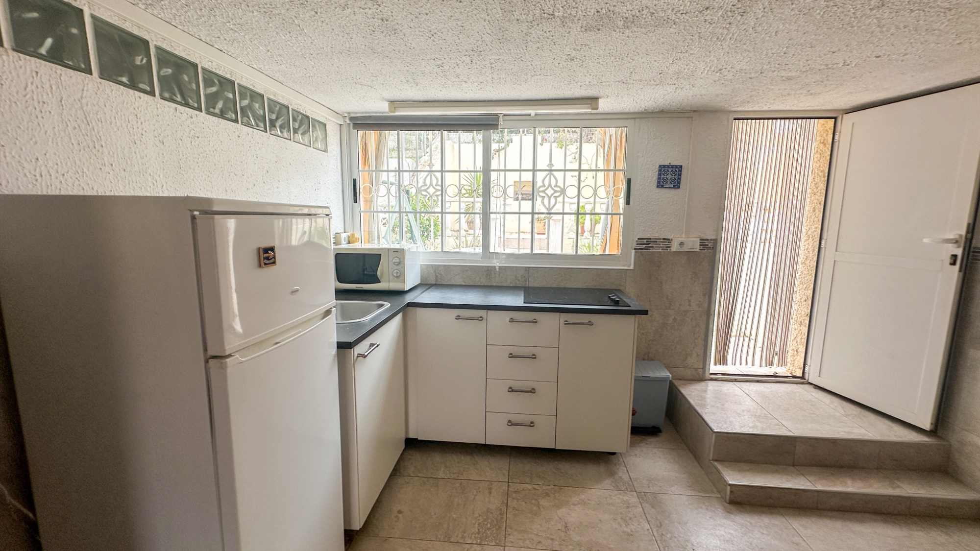 2 Bed, 2 Bath, HouseFor Sale, Torrevieja, Alicante