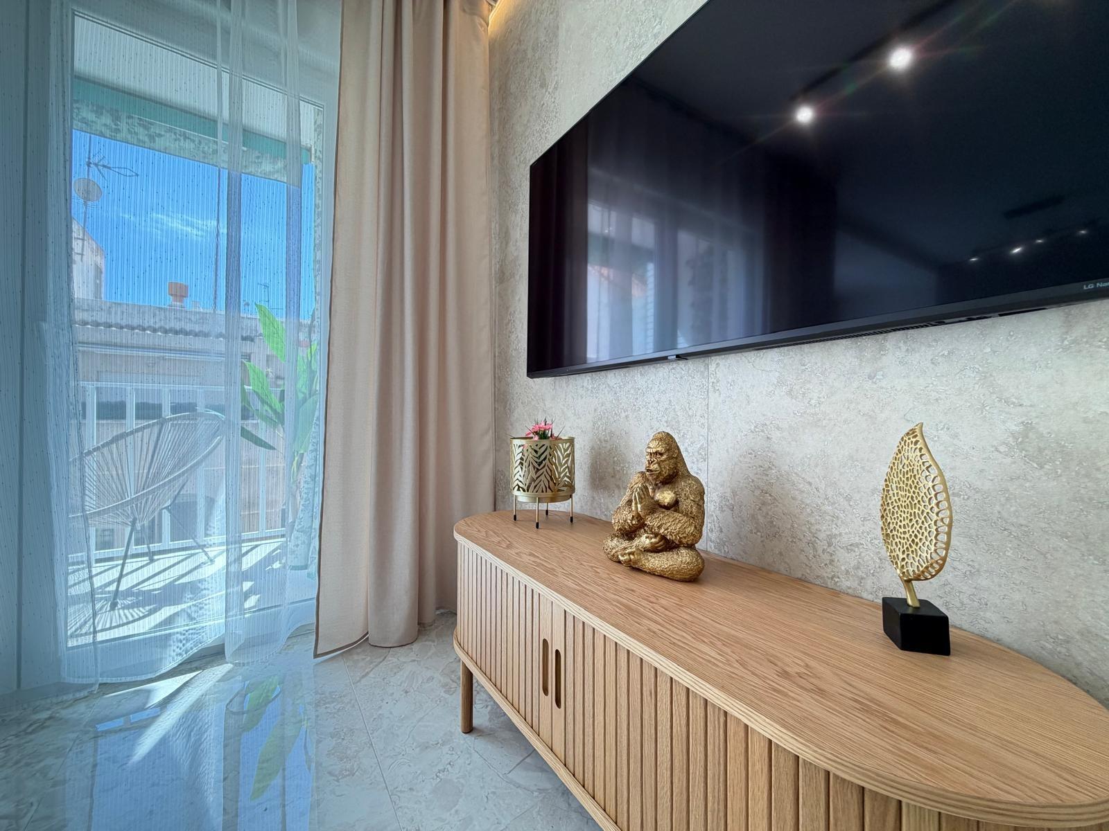 3 Bed, 1 Bath, ApartmentFor Sale, Torrevieja, Alicante