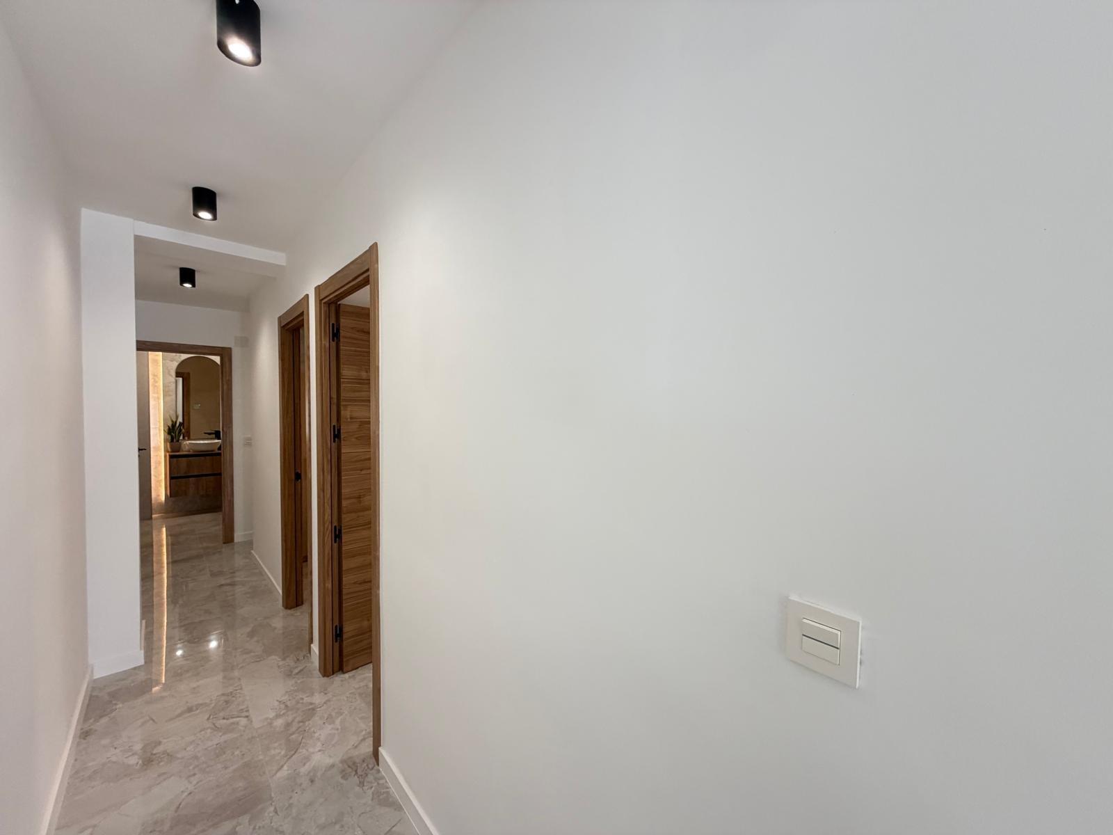 3 Bed, 1 Bath, ApartmentFor Sale, Torrevieja, Alicante