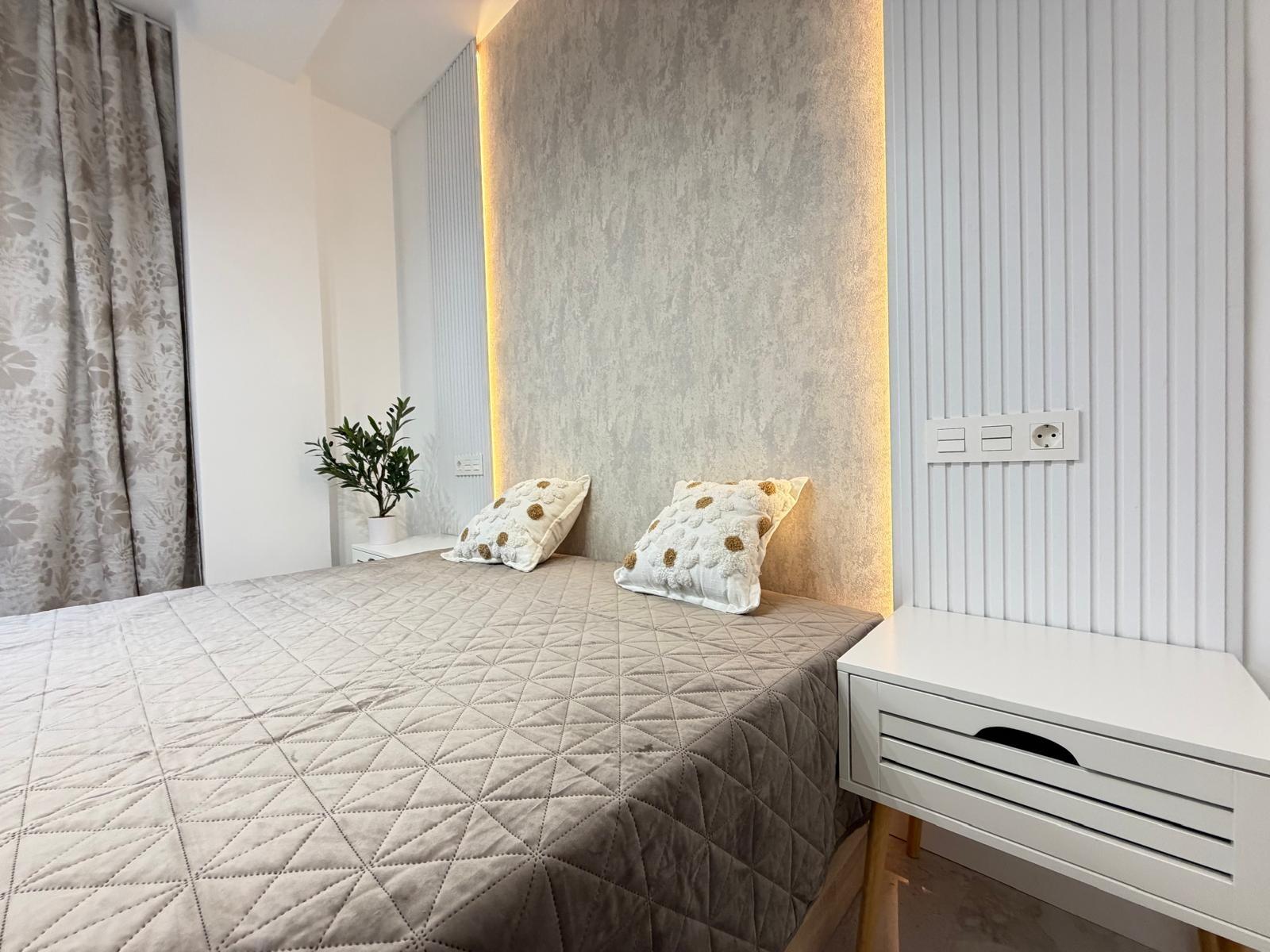 3 Bed, 1 Bath, ApartmentFor Sale, Torrevieja, Alicante