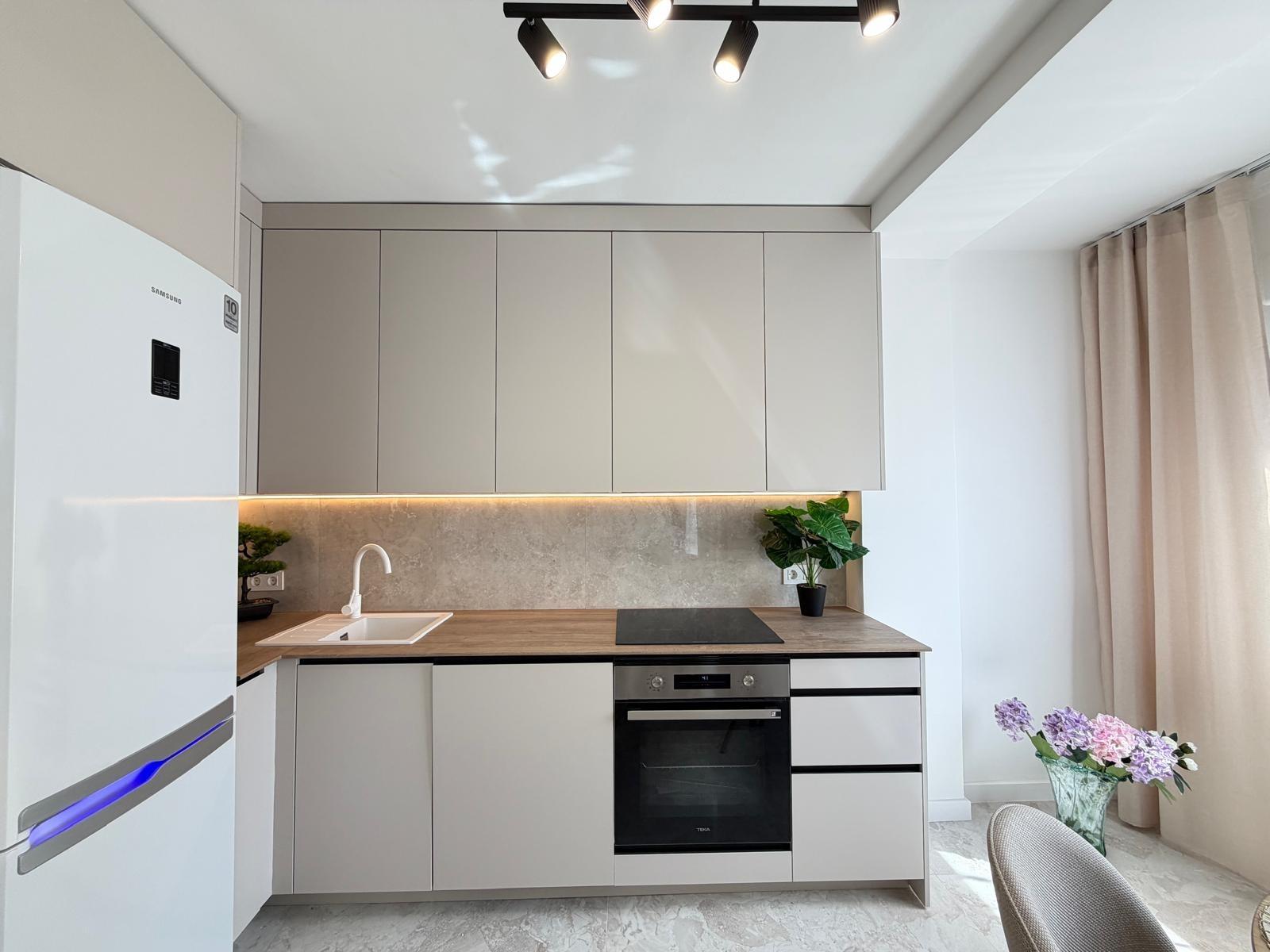 3 Bed, 1 Bath, ApartmentFor Sale, Torrevieja, Alicante