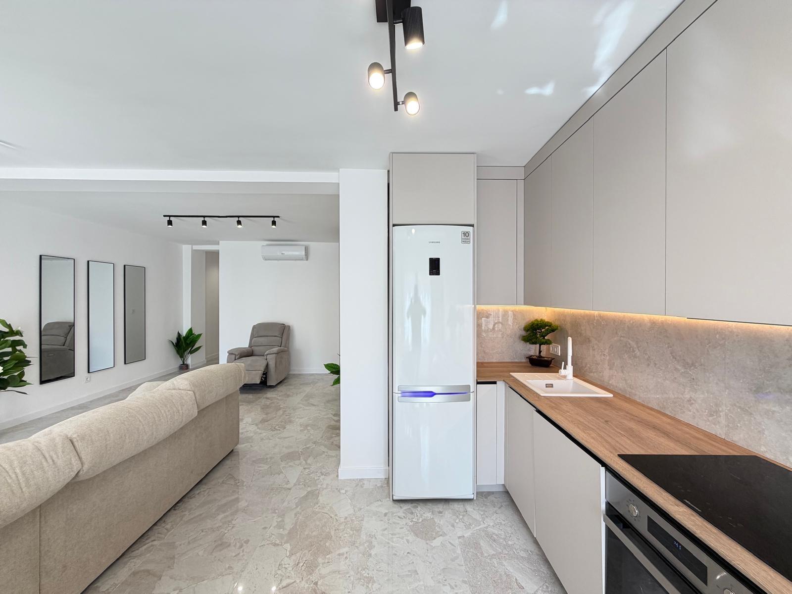 3 Bed, 1 Bath, ApartmentFor Sale, Torrevieja, Alicante