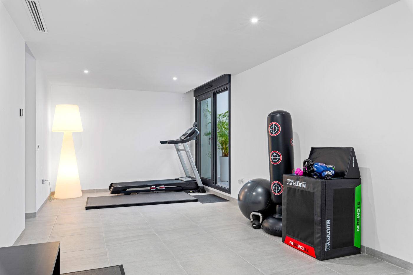 4 Bed, 4 Bath, HouseFor Sale, San Miguel de Salinas, Alicante