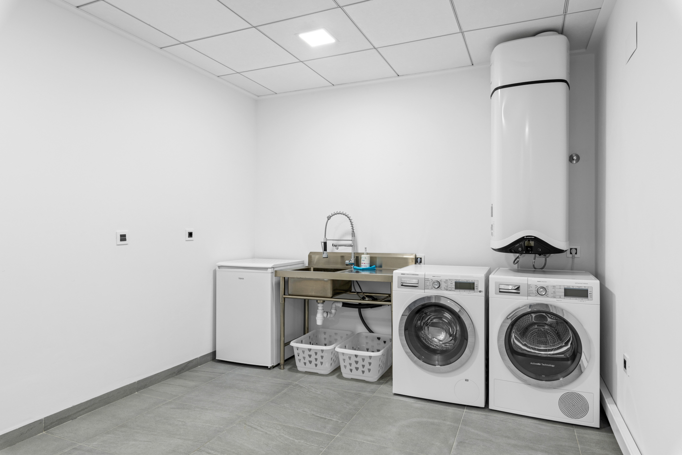 4 Bed, 4 Bath, HouseFor Sale, San Miguel de Salinas, Alicante