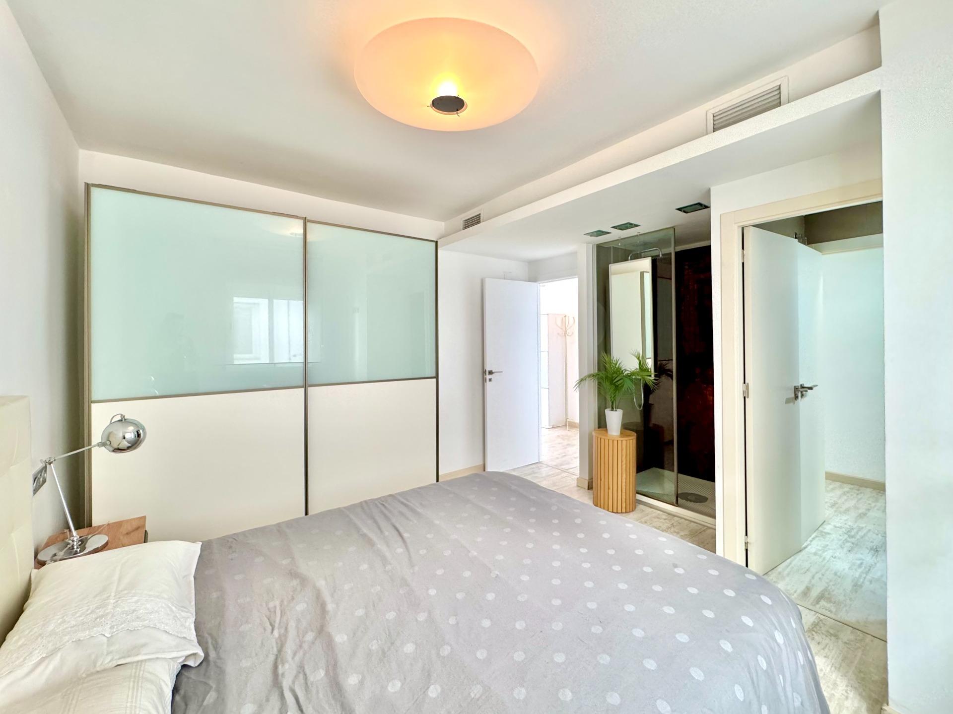 3 Bed, 2 Bath, ApartmentFor Sale, Torrevieja, Alicante