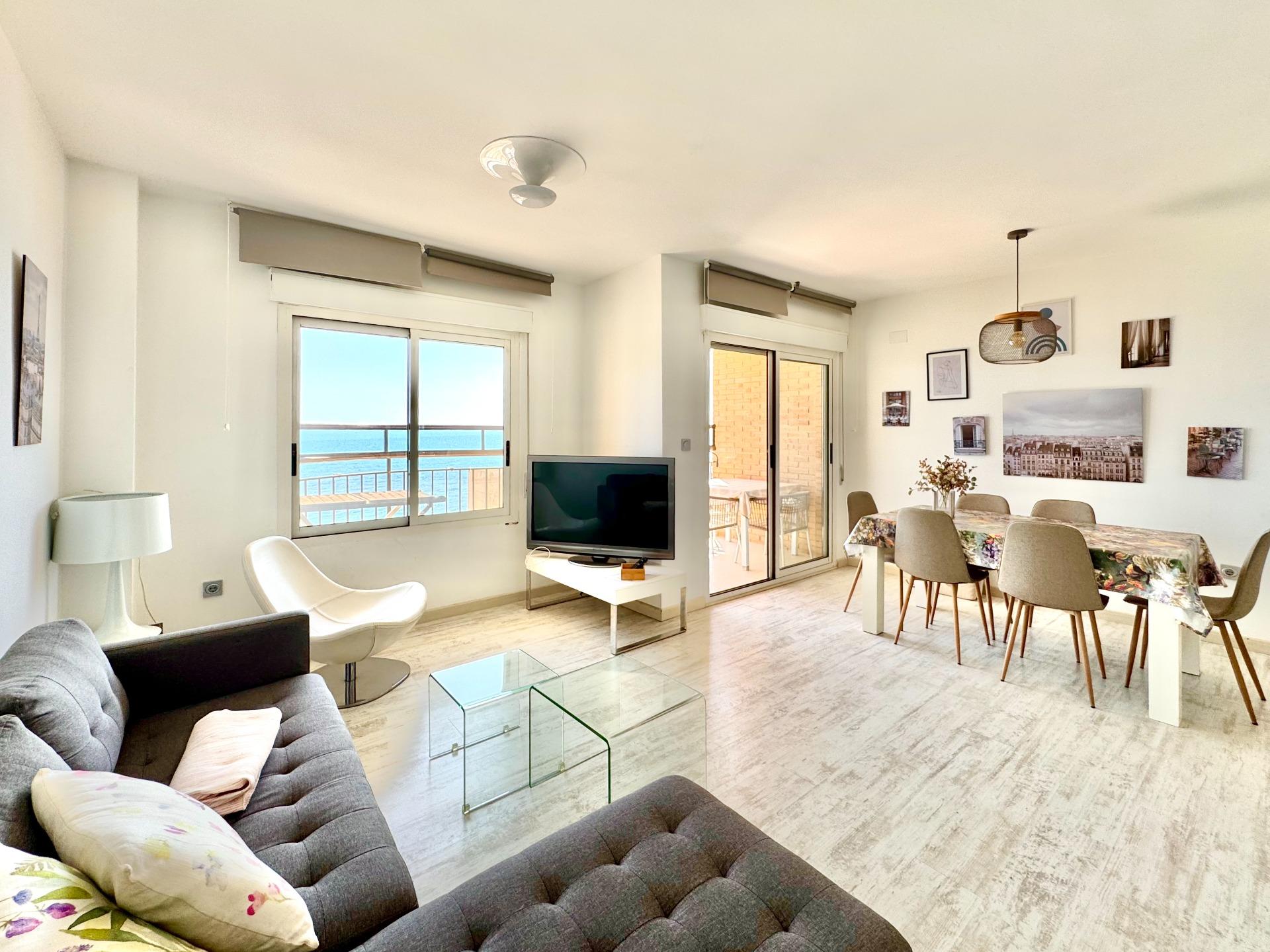 3 Bed, 2 Bath, ApartmentFor Sale, Torrevieja, Alicante