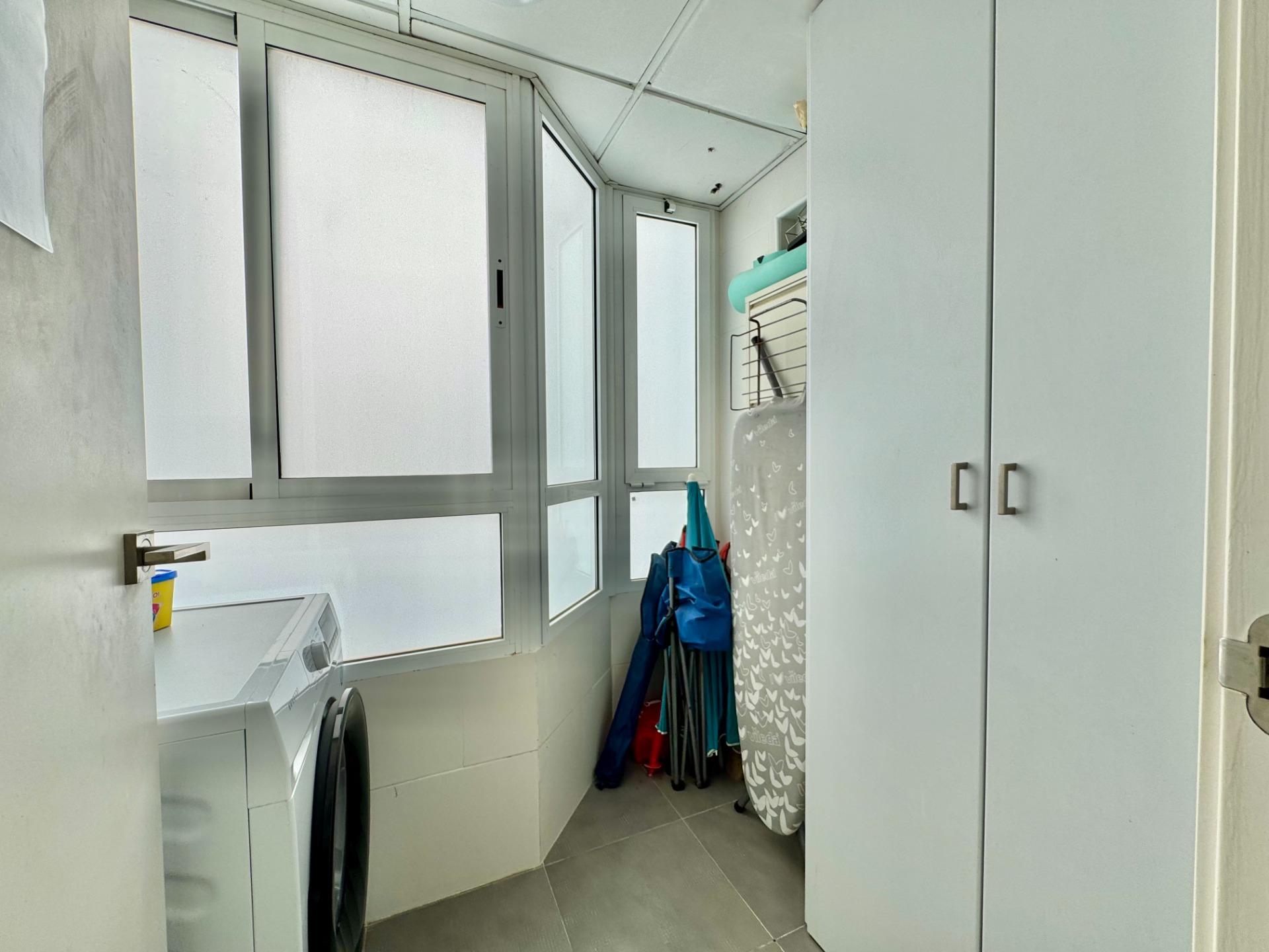 3 Bed, 2 Bath, ApartmentFor Sale, Torrevieja, Alicante