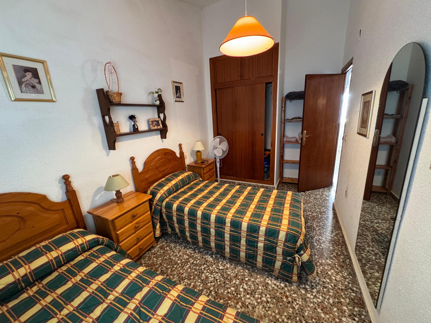 3 Bed, 2 Bath, HouseFor Sale, Torrevieja, Alicante