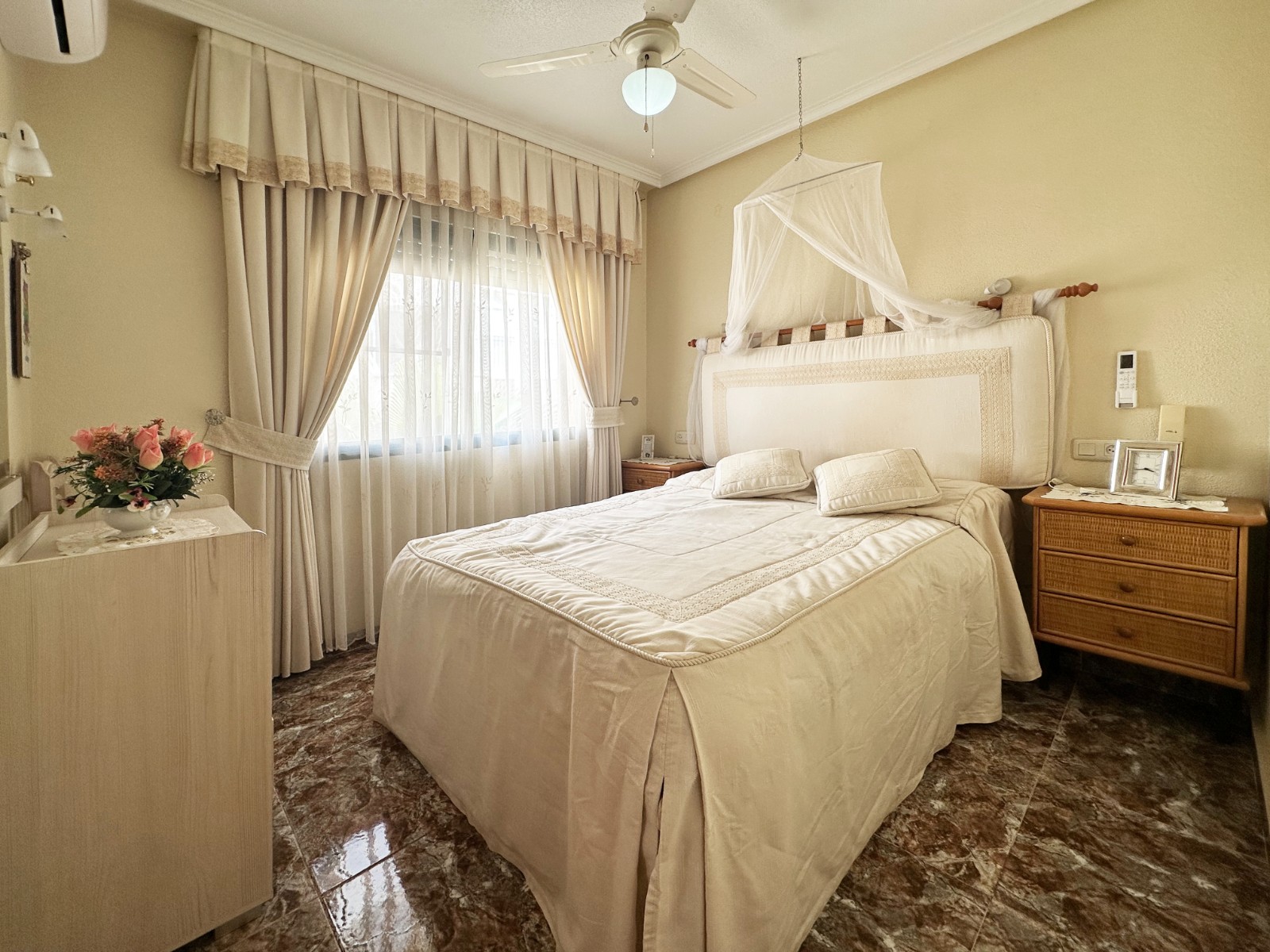 3 Bed, 2 Bath, HouseFor Sale, Orihuela Costa, Alicante