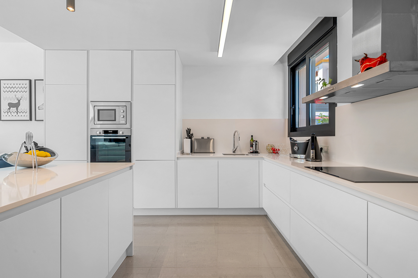 4 Bed, 3 Bath, HouseFor Sale, Guardamar Del Segura, Alicante