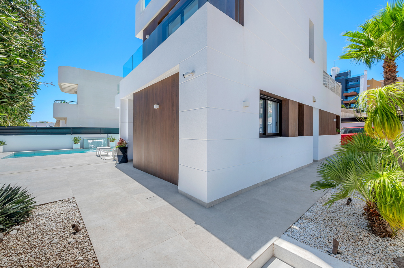 4 Bed, 3 Bath, HouseFor Sale, Guardamar Del Segura, Alicante