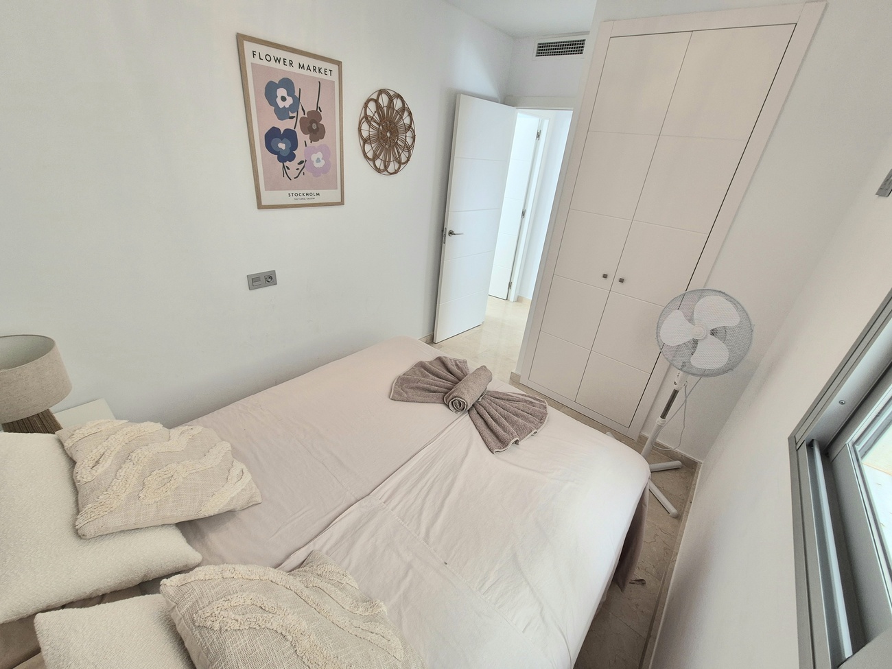 2 Bed, 1 Bath, ApartmentFor Sale, Villamartin, Alicante
