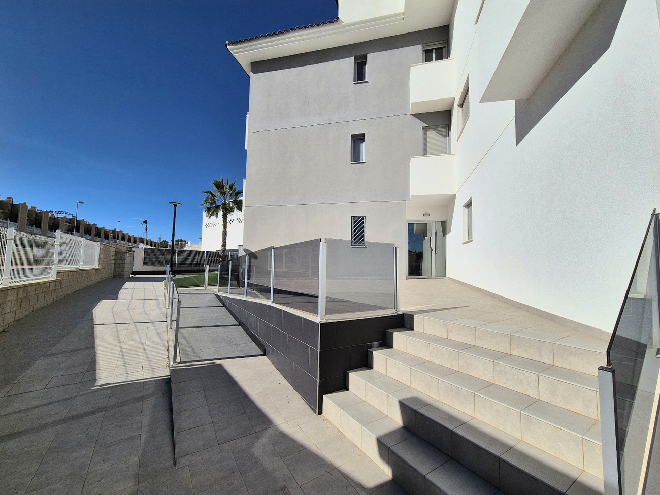 2 Bed, 1 Bath, ApartmentFor Sale, Villamartin, Alicante