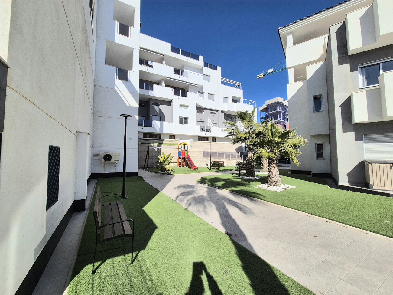 2 Bed, 1 Bath, ApartmentFor Sale, Villamartin, Alicante