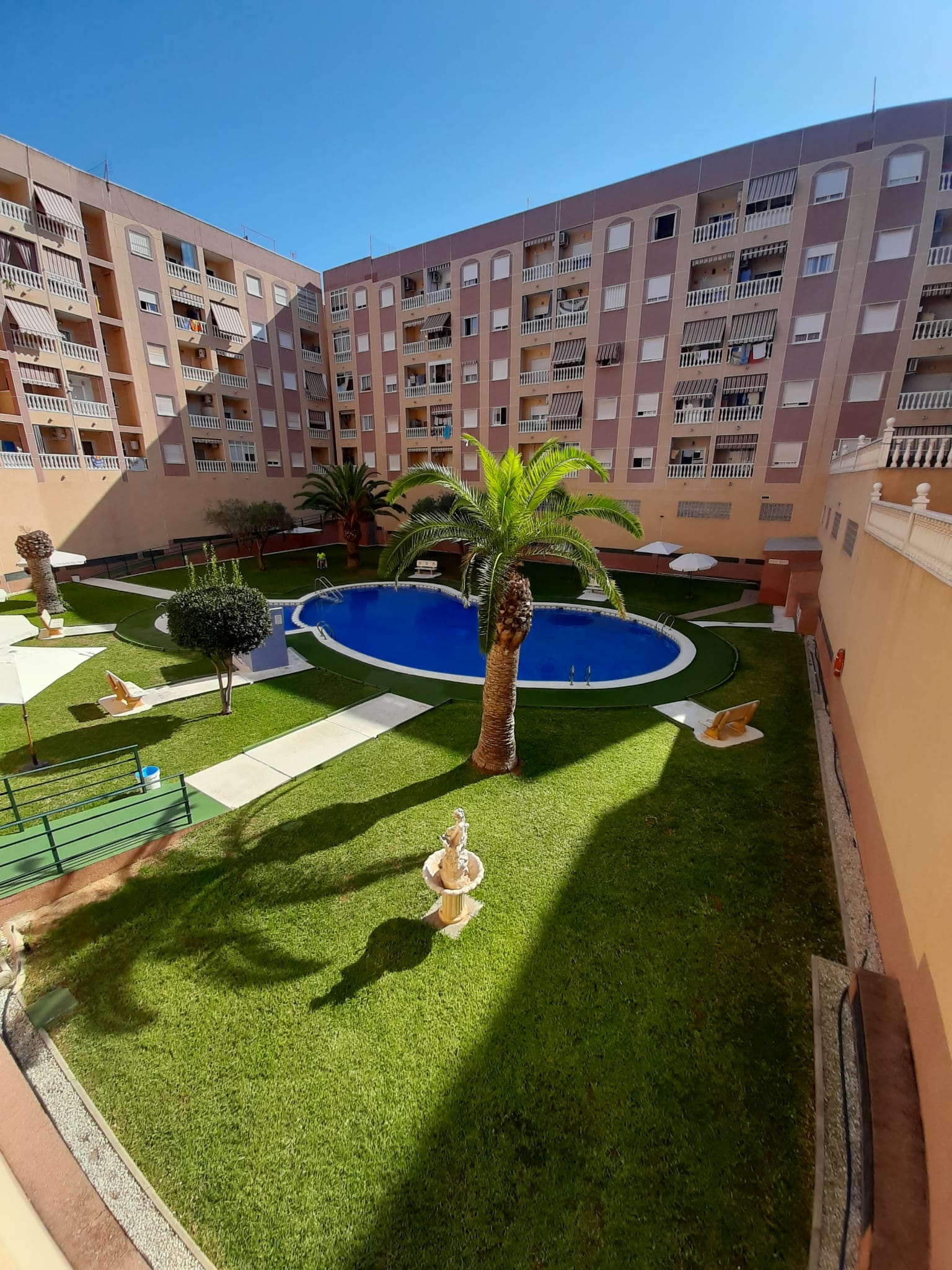 2 Bed, 1 Bath, ApartmentFor Sale, Torrevieja, Alicante